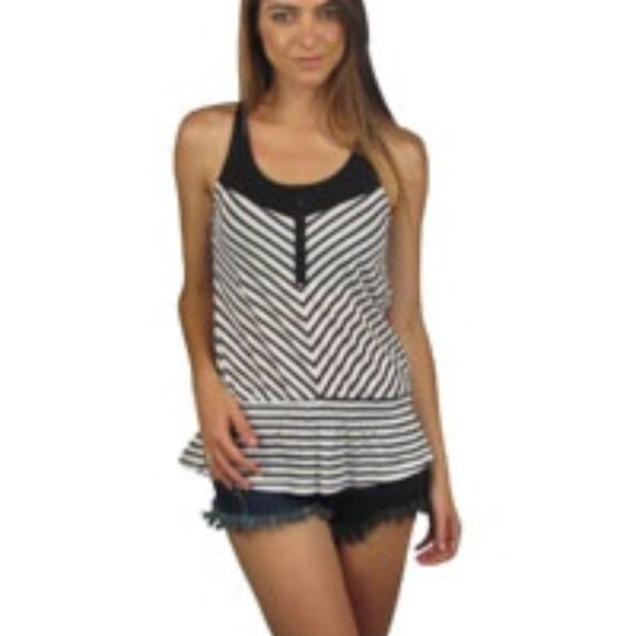 Flared buttoned camisole - Picture 4 of 4